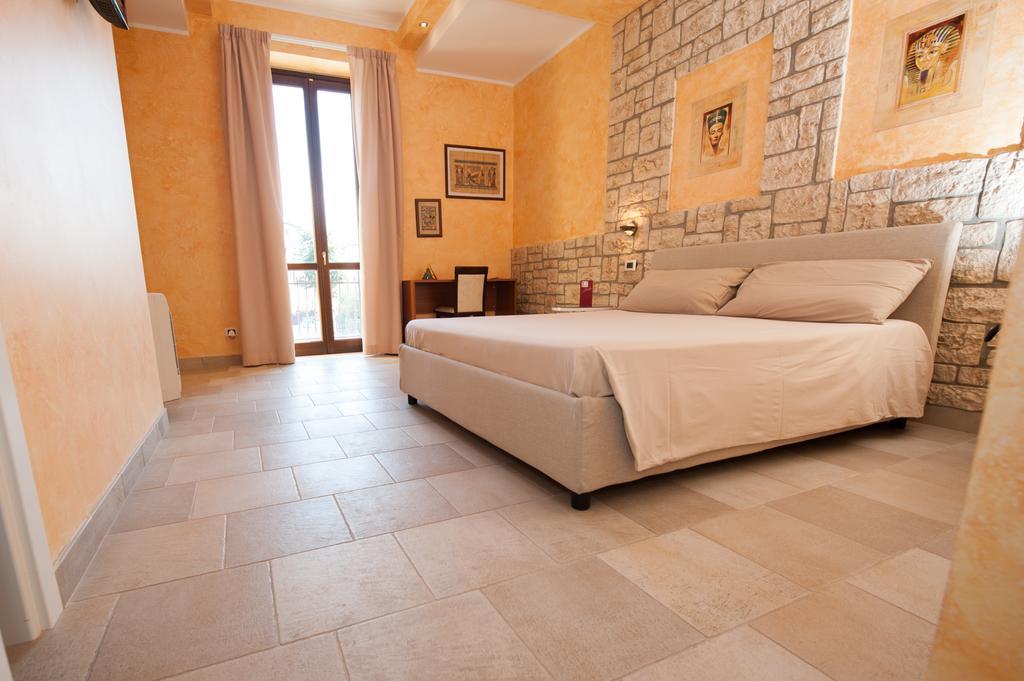 Villa Tivoli Guidonia Værelse billede